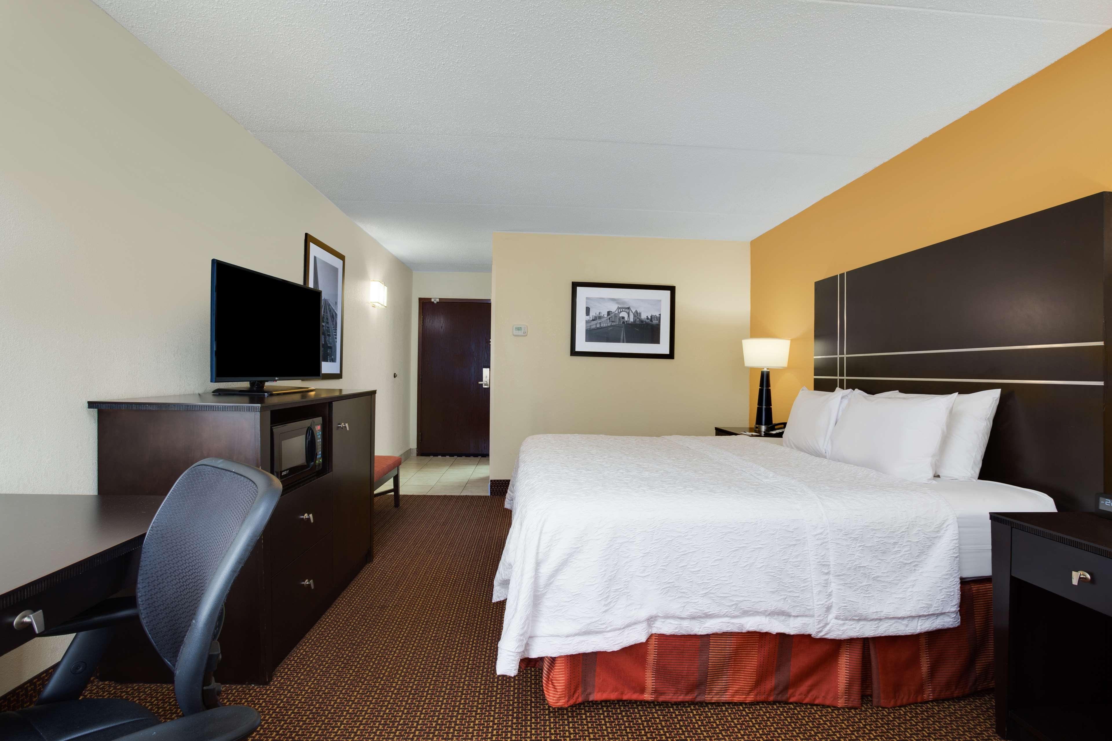 Hampton Inn Pittsburgh/West Mifflin Exterior foto